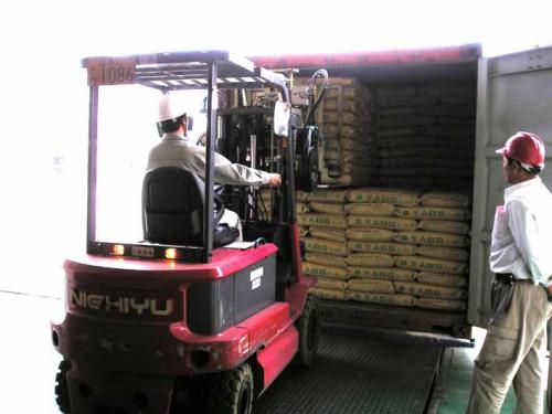 Pag-apil sa Pusher Attachment